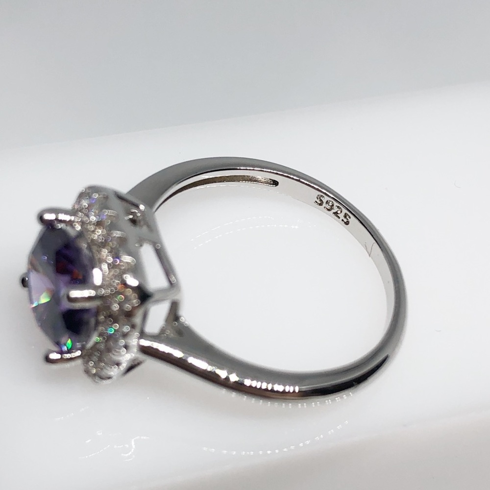 Sterling silver Amethyst  ring - Picture 7 of 8
